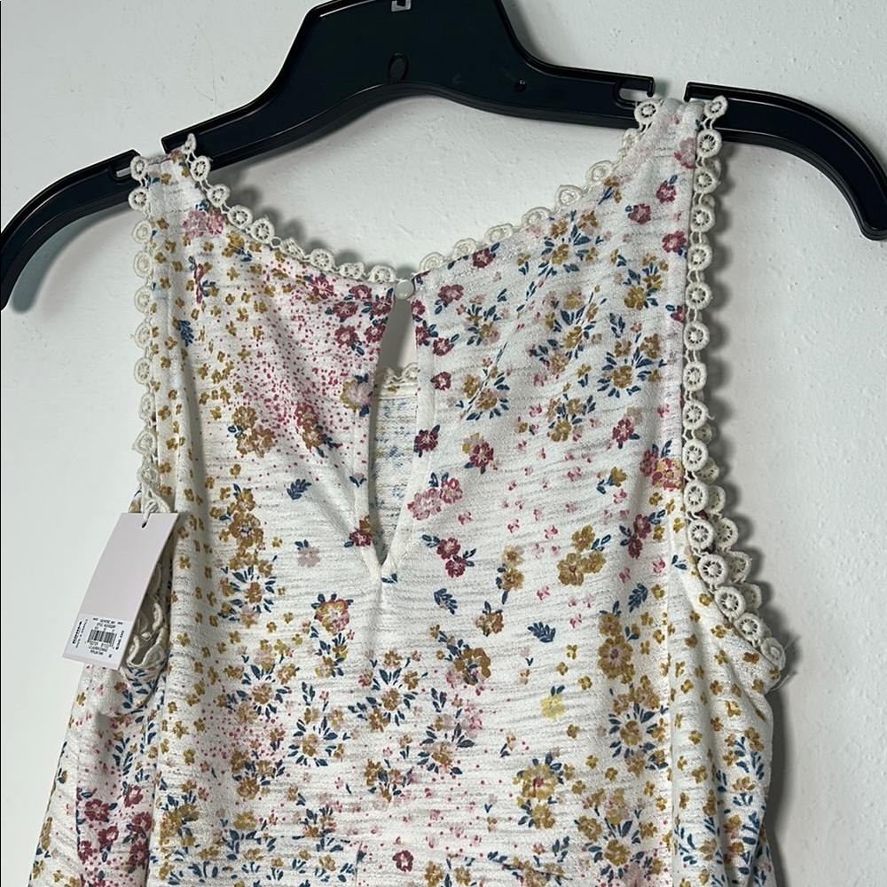 LC Lauren Conrad Floral Tank Top - Picture 6 of 9